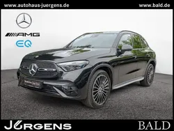 Schwarz metalliclack obsidianschwarz Gebraucht 2025 Mercedes GLC300 AMG SUV | 66.490 € (Fairer Preis)
