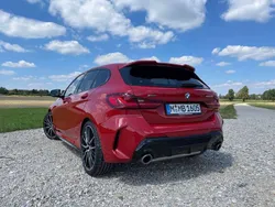 Rot Gebraucht 2019 BMW M135 Kleinwagen | 33.500 € (Etwas zu teuer)