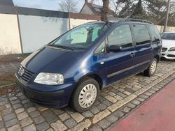 Blau Gebraucht 2002 VW Sharan Van / Kleinbus | 1.500 € (Fairer Preis)