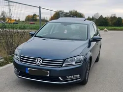 Grau Gebraucht 2011 VW Passat Limousine | 8.200 €