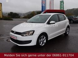 Weiß Gebraucht 2011 VW Polo Kleinwagen | 5.890 € (Etwas zu teuer)