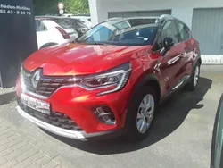 Rot Gebraucht 2020 Renault Captur Intens SUV | 19.800 € (Etwas zu teuer)