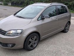 Braun Gebraucht 2011 VW Golf Plus Trendline Van / Kleinbus | 6.900 € (Guter Preis)