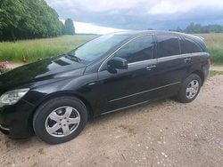 Schwarz Gebraucht 2012 Mercedes R300 Van / Kleinbus | 11.000 €