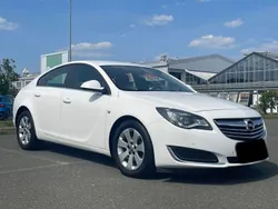 Weiß Gebraucht 2014 Opel Insignia Kombi | 6.990 € (Guter Preis)