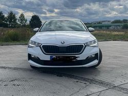 Weiß Gebraucht 2019 Skoda Scala Ambition Kleinwagen | 9.650 € (Fairer Preis)