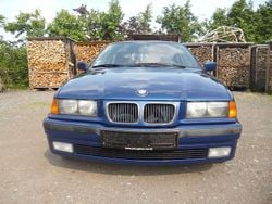 Blau Gebraucht 1999 BMW 323 Compact Kleinwagen | 2.990 € (Superpreis)