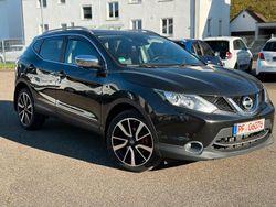 Schwarz Gebraucht 2016 Nissan Qashqai Tekna SUV | 8.800 € (Fairer Preis)