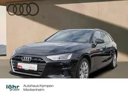 Brillantschwarz Gebraucht 2023 Audi A4 Business Kombi | 33.890 € (Fairer Preis)