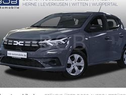 Städtisches grau (grau) Gebraucht 2024 Dacia Sandero Essentiel Kleinwagen | 15.480 € (Superpreis)