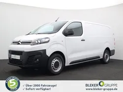 Weiß Gebraucht 2023 Citroën e-Jumpy Van / Kleinbus | 28.990 € (Guter Preis)