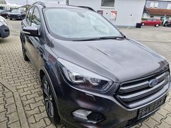 Magneticgrau (metallic) Gebraucht 2019 Ford Kuga ST-Line SUV | 18.490 € (Fairer Preis)