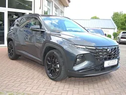 Grau Gebraucht 2023 Hyundai Tucson Trend SUV | 35.990 € (Etwas zu teuer)