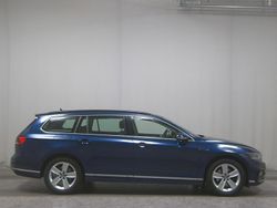Blau Gebraucht 2020 VW Passat R-line Kombi | 16.780 € (Superpreis)