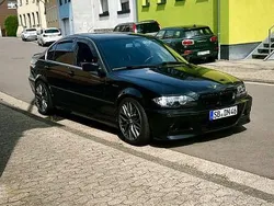 Schwarz Gebraucht 2003 BMW 320 Performance Limousine | 4.300 € (Fairer Preis)