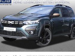 Grün Gebraucht 2023 Dacia Jogger Extreme Van / Kleinbus | 24.488 € (Fairer Preis)