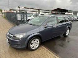 Blau Gebraucht 2010 Opel Astra Edition Limousine | 3.999 € (Fairer Preis)