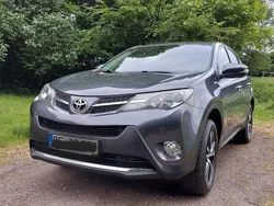 Grau Gebraucht 2014 Toyota RAV4 Edition SUV | 16.500 € (Fairer Preis)