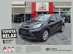 Black mica / ink Gebraucht 2022 Toyota Aygo Play Kleinwagen | 12.590 € (Guter Preis)