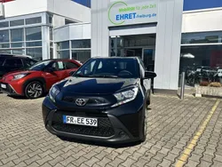 Gebraucht 2024 Toyota Aygo X-play Kleinwagen | 18.450 € (Fairer Preis)