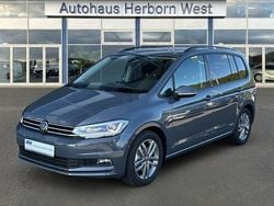 Grau Gebraucht 2025 VW Touran Comfortline Van / Kleinbus | 32.950 € (Fairer Preis)