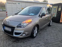 Braun Gebraucht 2011 Renault Scénic III Van / Kleinbus | 2.500 € (Fairer Preis)