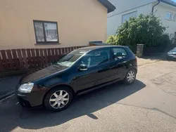 Schwarz Gebraucht 2005 VW Golf V Kleinwagen | 1.500 € (Guter Preis)