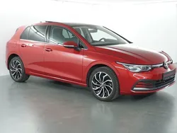 Kings red metallic Gebraucht 2022 VW Golf VIII Style Limousine | 25.900 € (Fairer Preis)