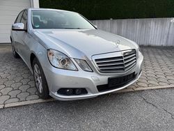 Silber Gebraucht 2010 Mercedes E200 Limousine | 11.900 € (Guter Preis)