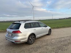 Silber Gebraucht 2018 VW Golf Join Limousine | 9.999 € (Guter Preis)
