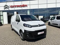 Weiss Gebraucht 2023 Citroën Jumpy Van / Kleinbus | 28.548 €