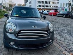 Grau Gebraucht 2011 Mini Cooper Countryman SUV | 5.500 € (Fairer Preis)