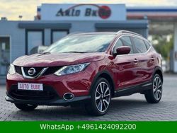 Rot Gebraucht 2015 Nissan Qashqai 360º SUV | 13.900 € (Fairer Preis)