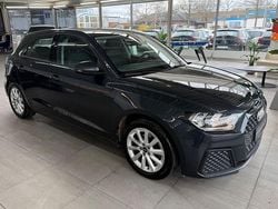 Grau Gebraucht 2021 Audi A1 Sportback Comfort Kleinwagen | 14.890 € (Guter Preis)