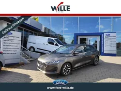 Metallic) (grau Gebraucht 2025 Ford Focus Titanium Limousine | 24.990 € (Superpreis)