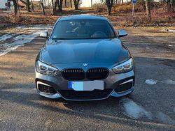 Grau Gebraucht 2018 BMW M140 M Sport Kleinwagen | 34.500 €