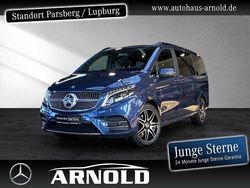 Blau (sodalithblau met.) Gebraucht 2024 Mercedes V250 AMG Van / Kleinbus | 61.750 € (Fairer Preis)
