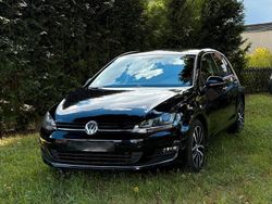Schwarz Gebraucht 2012 VW Golf VII Limousine | 11.400 €