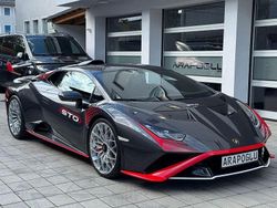 Grau Gebraucht 2022 Lamborghini Huracán Coupé | 369.495 €