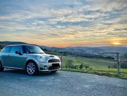 Andere außenfarben Gebraucht 2009 Mini John Cooper Works Kleinwagen | 11.200 € (Etwas zu teuer)