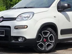 Weiß Gebraucht 2021 Fiat Panda Kleinwagen | 10.099 € (Guter Preis)