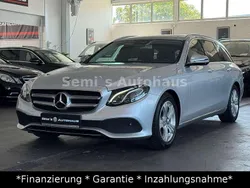 Iridiumsilber Gebraucht 2018 Mercedes E220 Avantgarde Kombi | 25.800 € (Superpreis)