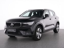 Grau Gebraucht 2022 Volvo XC40 Core SUV | 29.850 € (Guter Preis)