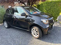 Schwarz Gebraucht 2015 Smart ForFour Passion Kleinwagen | 7.900 € (Fairer Preis)