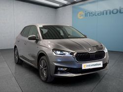 Grau Gebraucht 2025 Skoda Fabia Kleinwagen | 22.449 € (Etwas zu teuer)