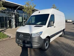 Weiß Gebraucht 2023 Mercedes Sprinter Van | 45.101 € (Teuer)