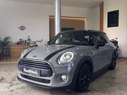 Grau Gebraucht 2016 Mini Cooper Chili Kleinwagen | 12.900 € (Fairer Preis)