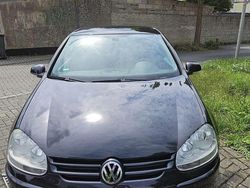 Schwarz Gebraucht 2005 VW Golf IV Sportline Kleinwagen | 3.199 € (Fairer Preis)
