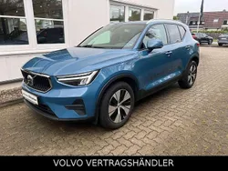 Fjord blue metallic Gebraucht 2022 Volvo XC40 Core SUV | 26.890 € (Superpreis)