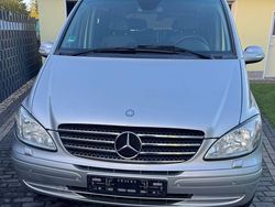 Silber Gebraucht 2008 Mercedes Viano Van / Kleinbus | 13.799 € (Fairer Preis)